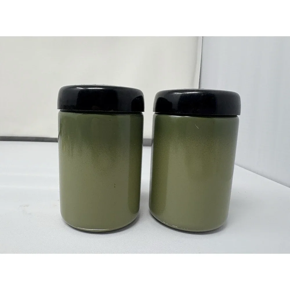 Vintage West Bend Salt &‎ Pepper Shakers Mid Century Modern Olive Green  4